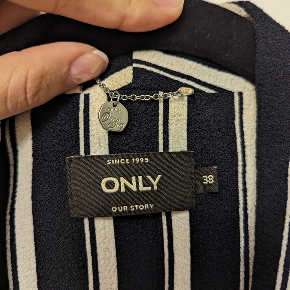 ONLY Striped Blazer 3/4 Sleeves - Picture 5 of 7